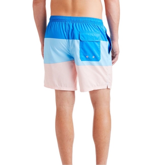 Vineyard vines swim trunks size XL - Picture 2 of 7